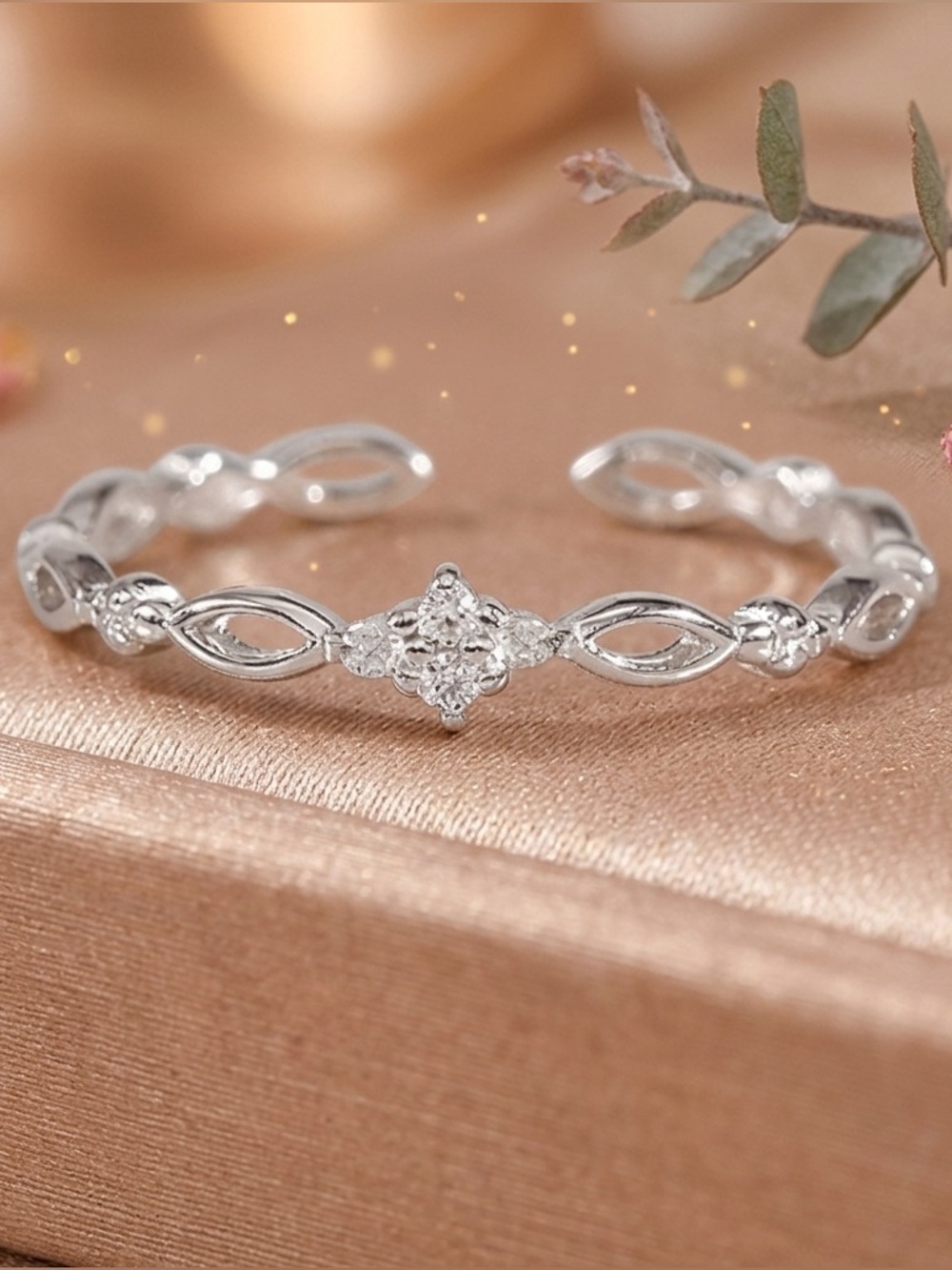 925 Silver Open Band Ring with Filigree and Centerstone Minimalist